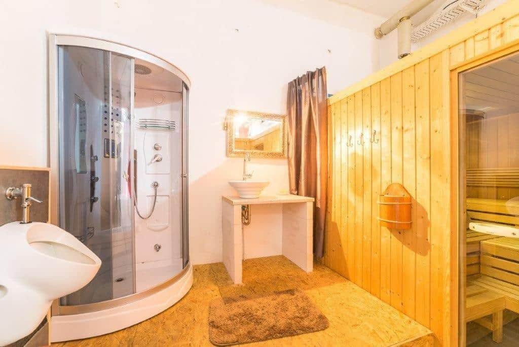 Ferienwohnung Heidenau Badezimmer mit Sauna